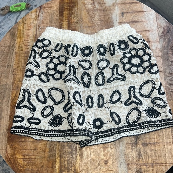 Knit women’s short - Picture 1 of 1